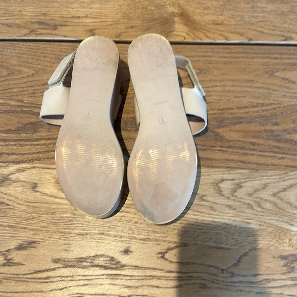 Steve Madden Platform Sandals - Picture 5 of 5